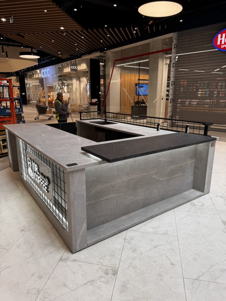 Mobilier Comercial 01